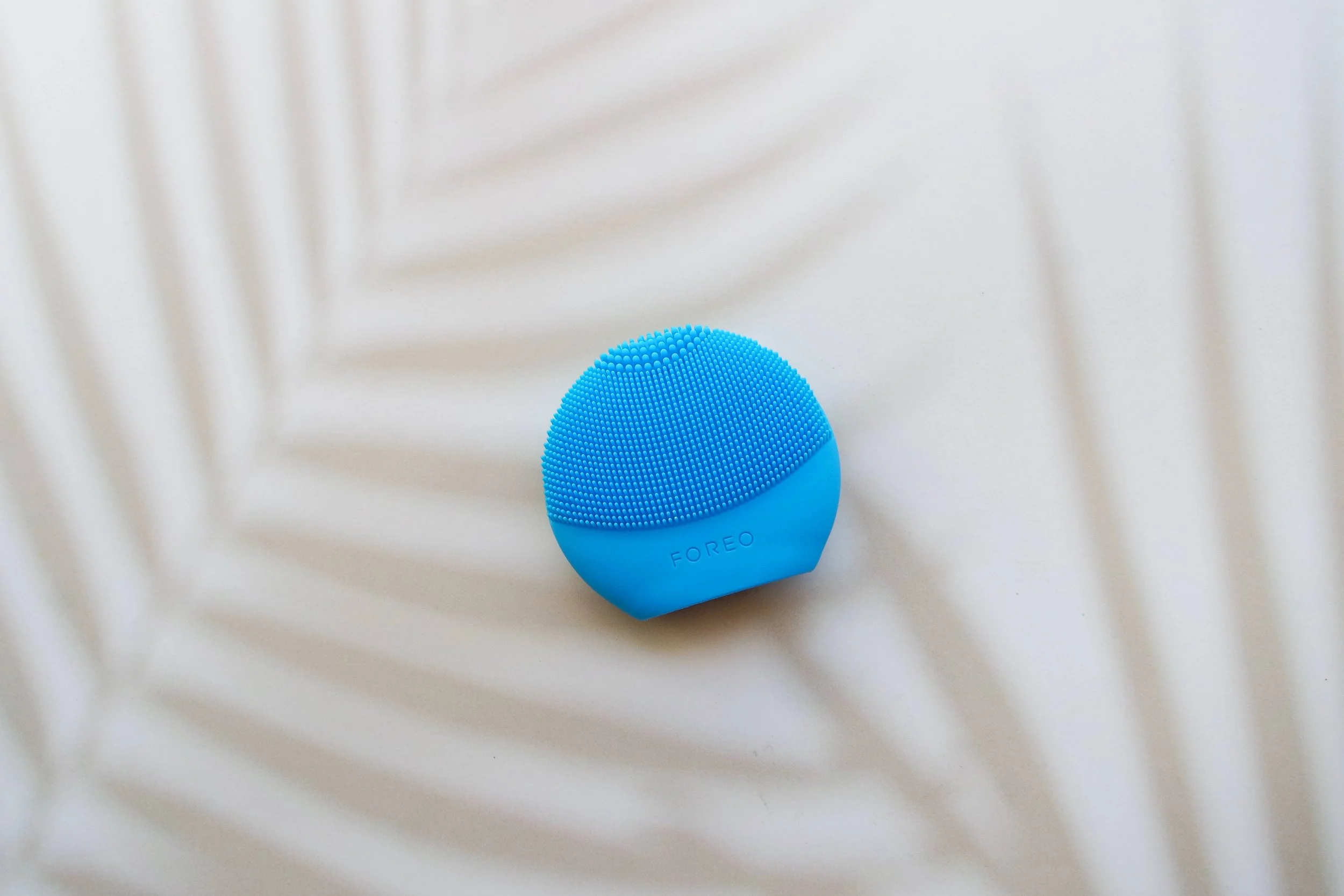 FOREO LUNA™ プレイスマート 2　play smart 2 FOREO LUNA Play Smart 2 Facial Cleansing Device With Skin